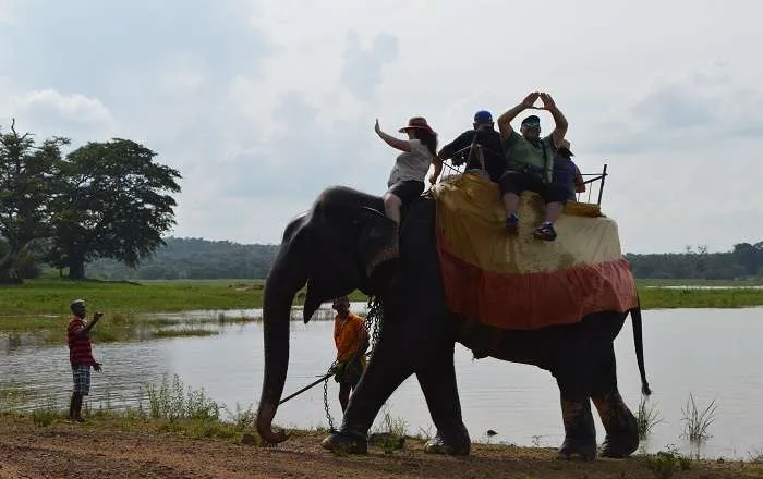 Lankan Traveller Tour Moment